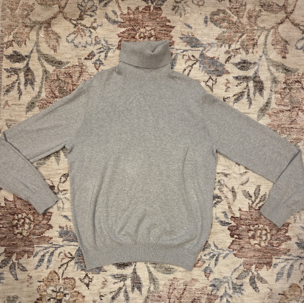 Tommy Hilfiger Grey Turtleneck Sweatee - Men's Large